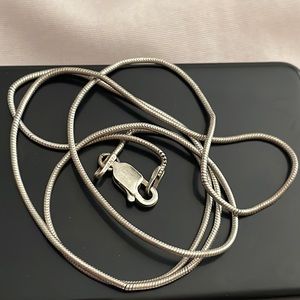 Vintage 925 Italy sterling silver necklace